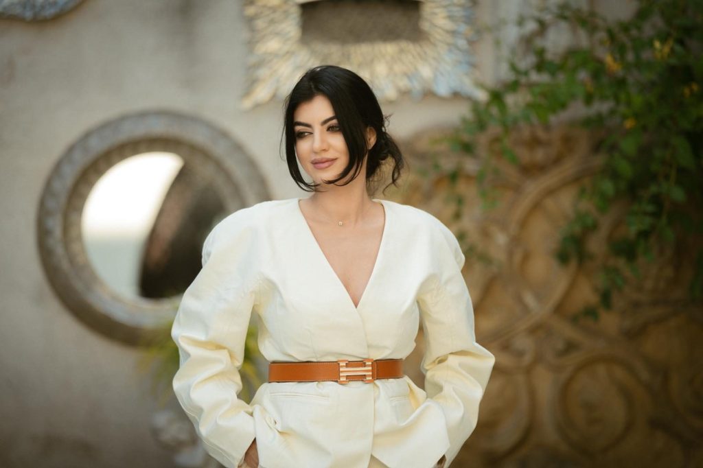 Carmen Macovei, fondator Pro-HR.ro, redefinește managementul HR pentru companii moderne